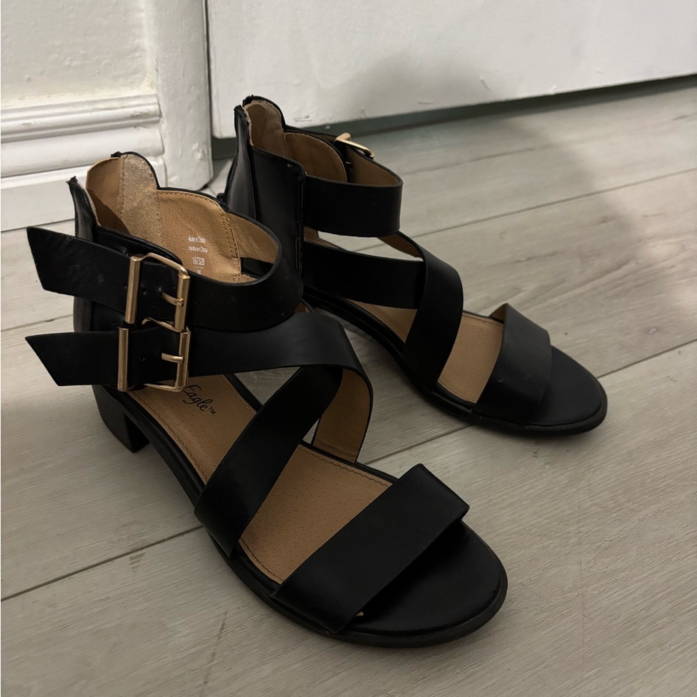 Stylish Black Small Heel Sandals - Size 6